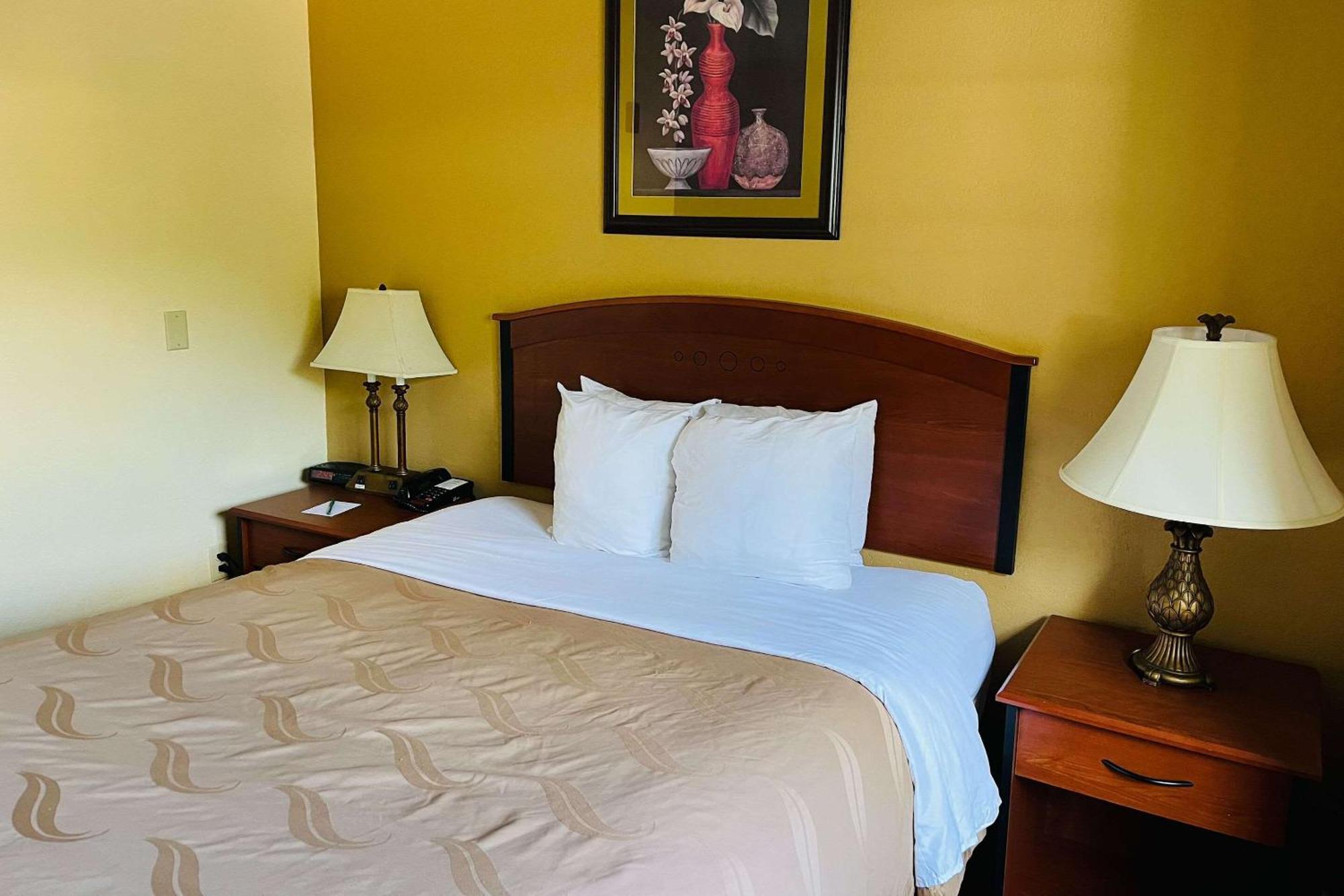 Quality Inn & Suites Prestonsburg Next To Mountain Arts Center Esterno foto