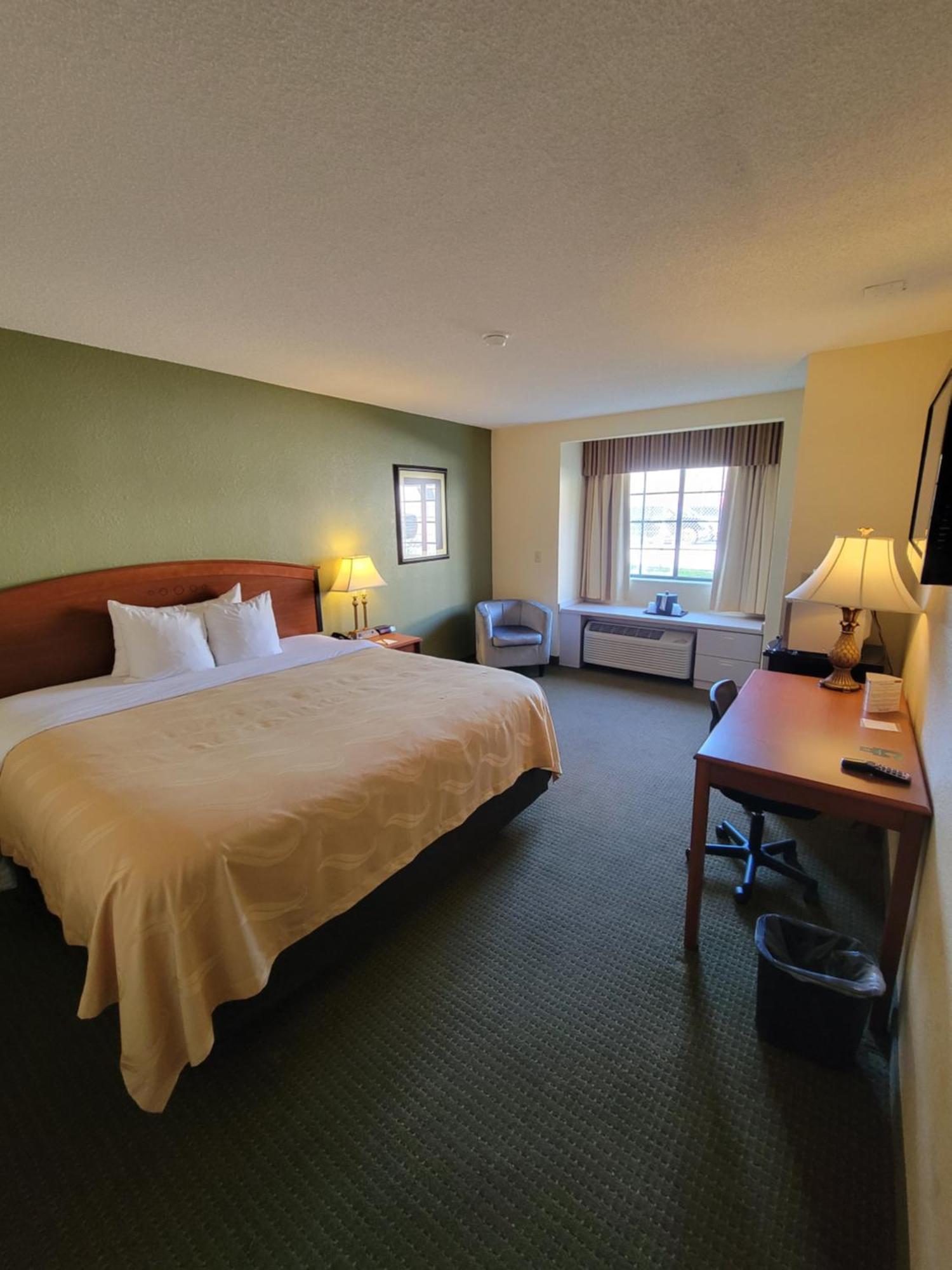 Quality Inn & Suites Prestonsburg Next To Mountain Arts Center Esterno foto