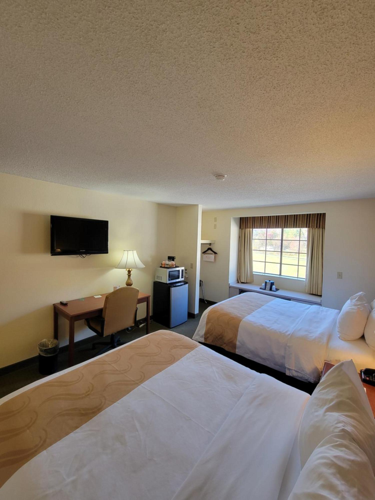 Quality Inn & Suites Prestonsburg Next To Mountain Arts Center Esterno foto