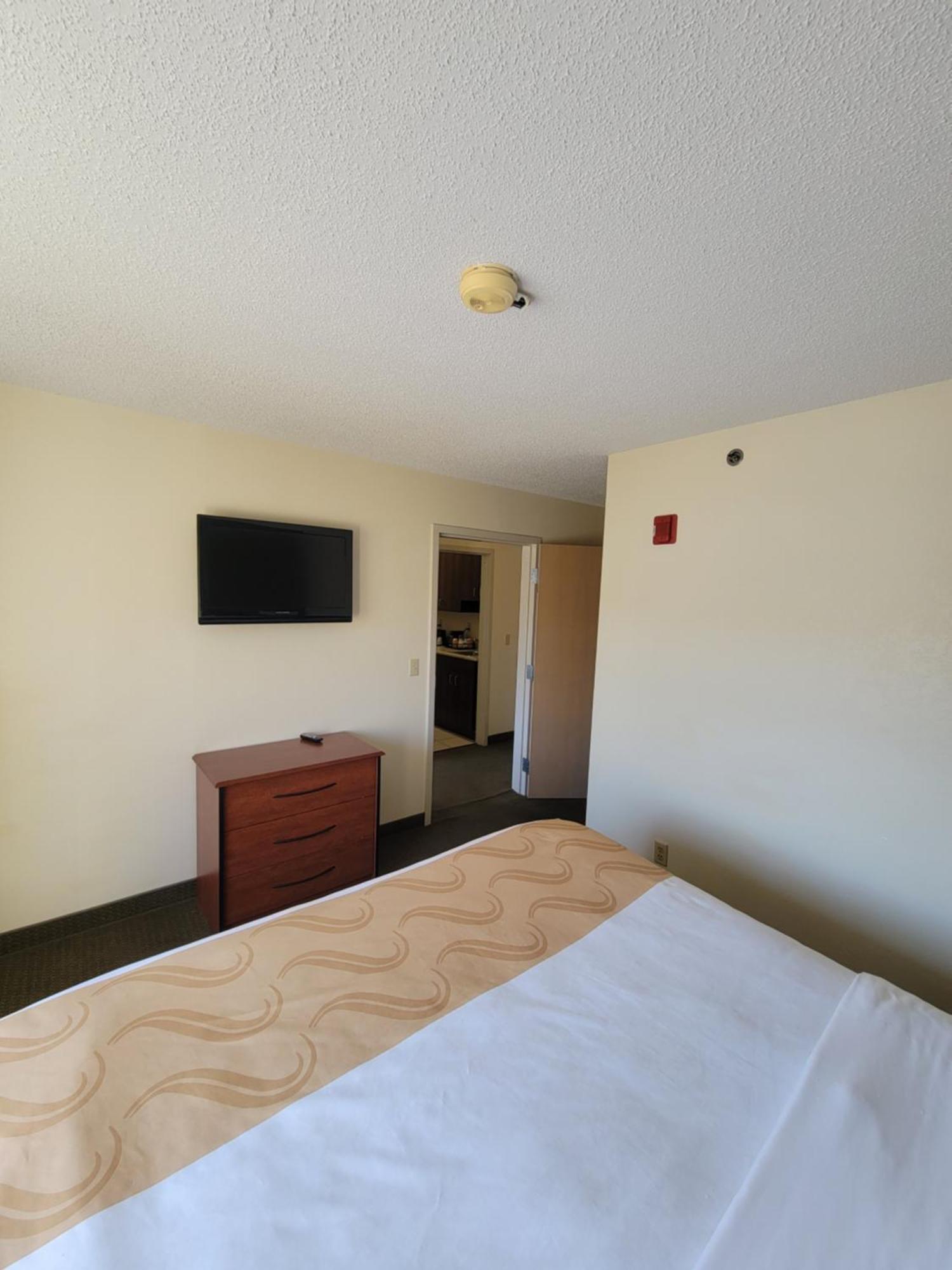Quality Inn & Suites Prestonsburg Next To Mountain Arts Center Esterno foto